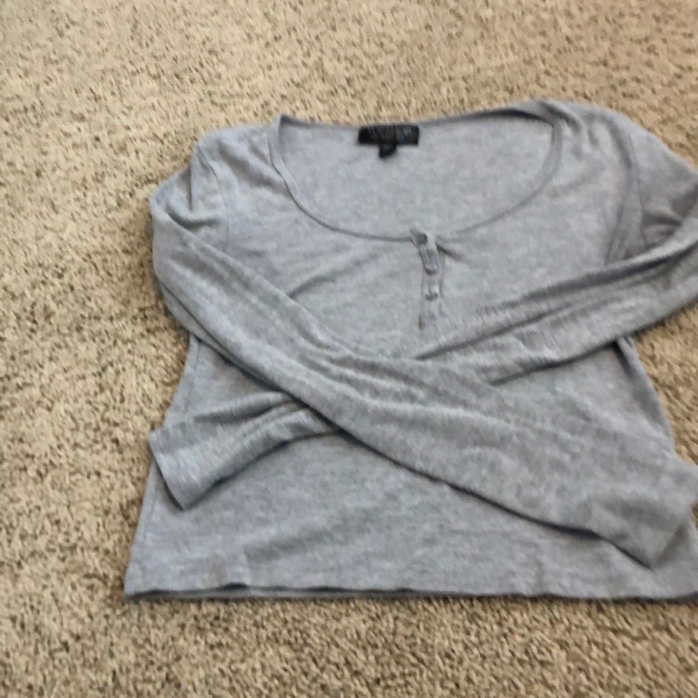 Cropped long sleeve T